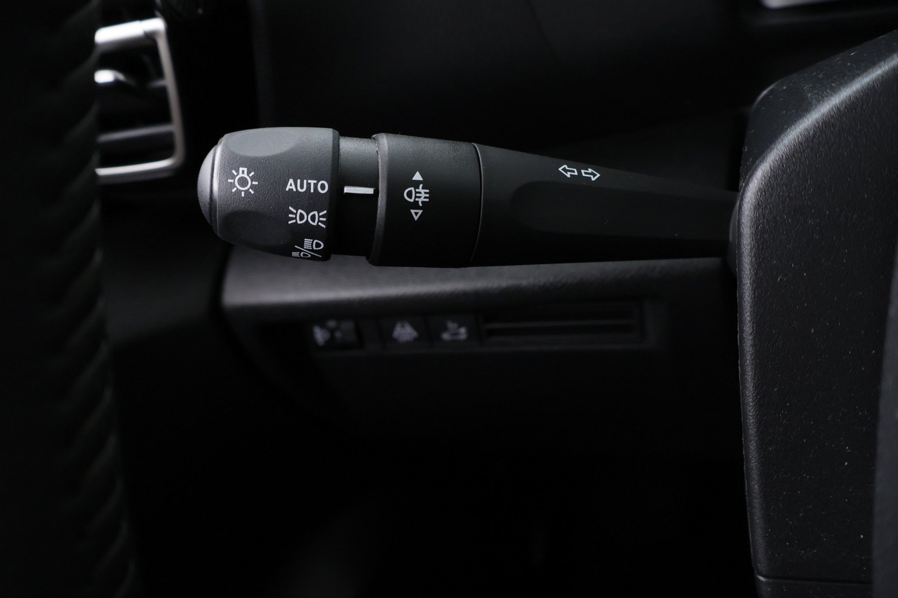 Citroën C4 X — photo 21