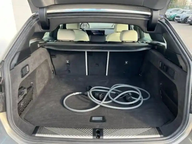 Bmw Serie 5 série 5 touring i5 340ch m sport edrive40 — photo 7