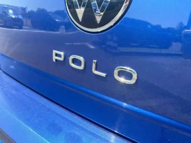 Volkswagen Polo business 1.0 80 s&amp;s bvm5 lounge — photo 7