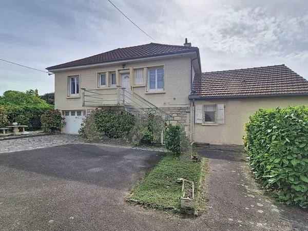 Maison 7 pièces 141 m²