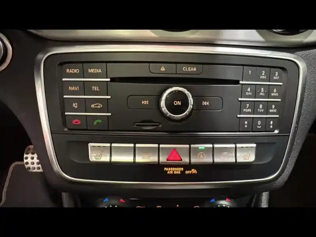 Mercedes Gla 180 fascination 7g-dct — photo 13