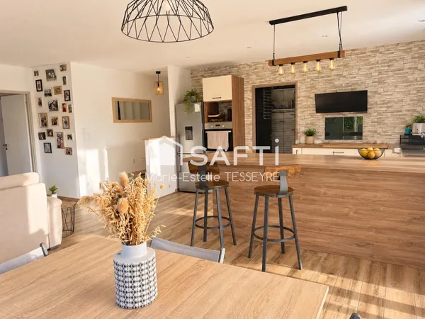 Maison récente très bien agencée de 91,78 m² - 3 chambres sur une parcelle de 592 m²