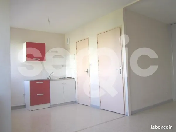 Studio 1 pièce 30 m²