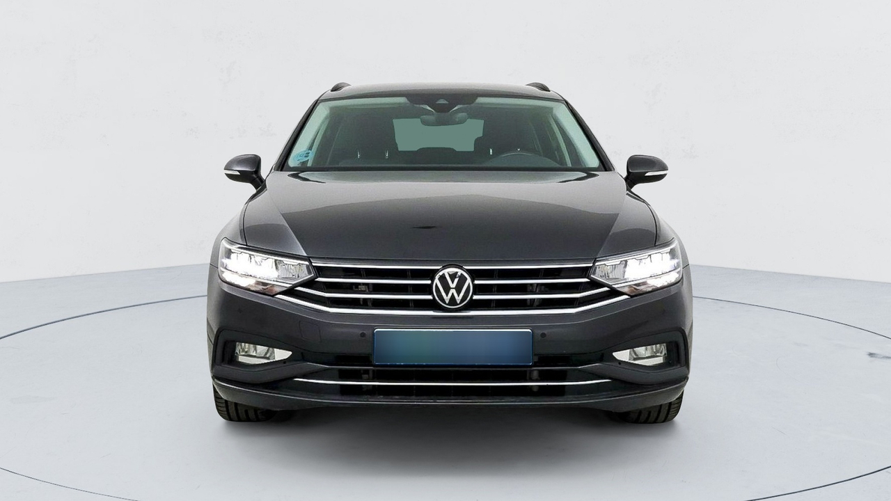 Volkswagen Passat SW — photo 8