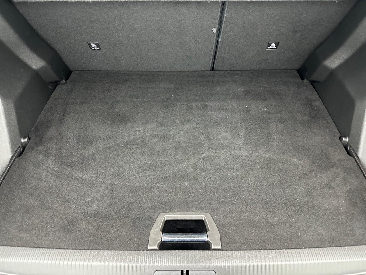Peugeot 2008 puretech 130 s&s bvm6 style — photo 6
