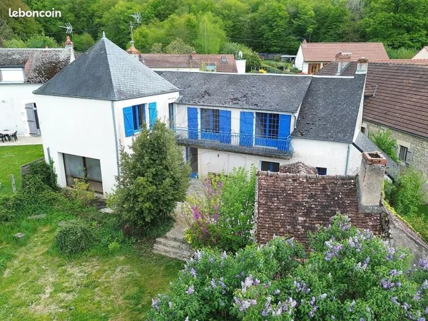 Maison 8 pièces 180 m²