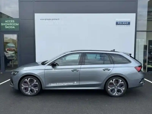 Skoda Octavia combi 2.0 tfsi 265ch rs dsg7 — photo 5
