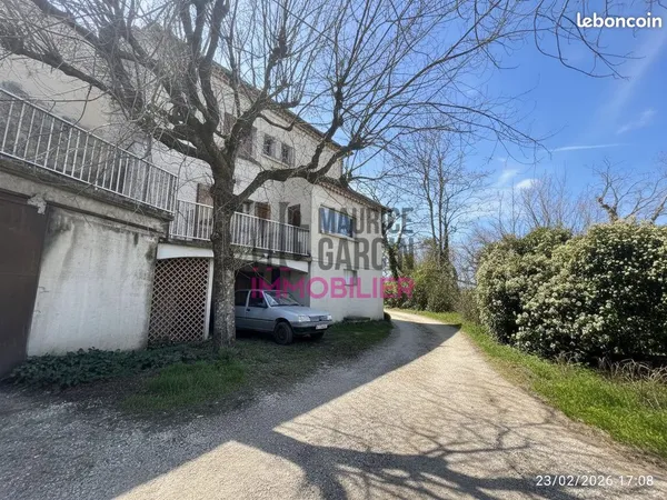 Garage 150 m² Carpentras
