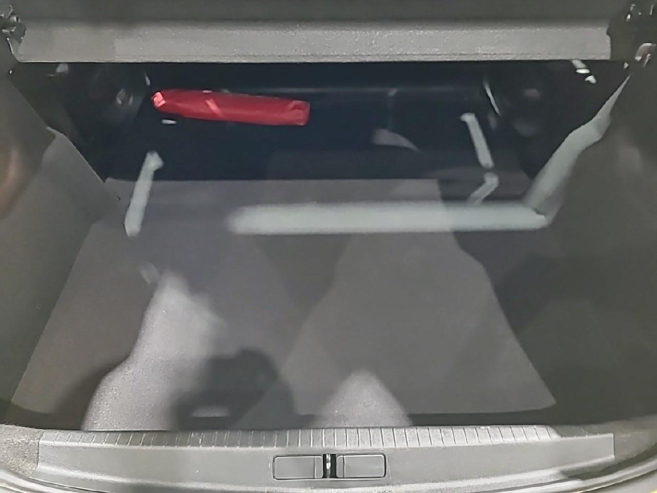 Peugeot 208 — photo 14