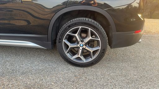BMW X1 sDrive 18i 140 DKG7 - Xline – 2018 – 85990 km – Essence – Boîte Automatique — photo 4