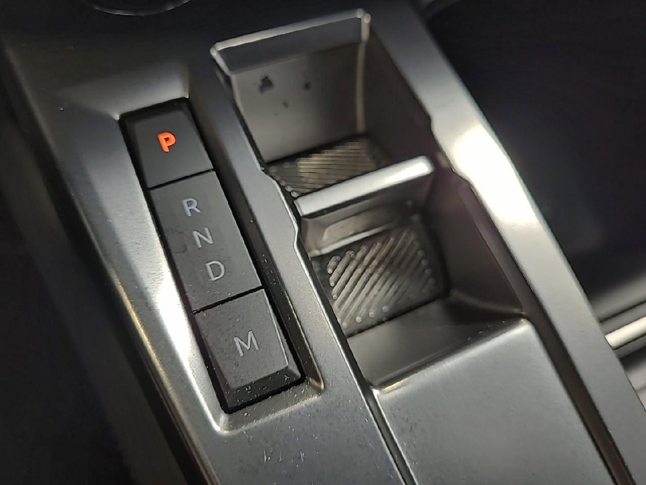 Peugeot 308 puretech 130ch s&s eat8 gt — photo 18