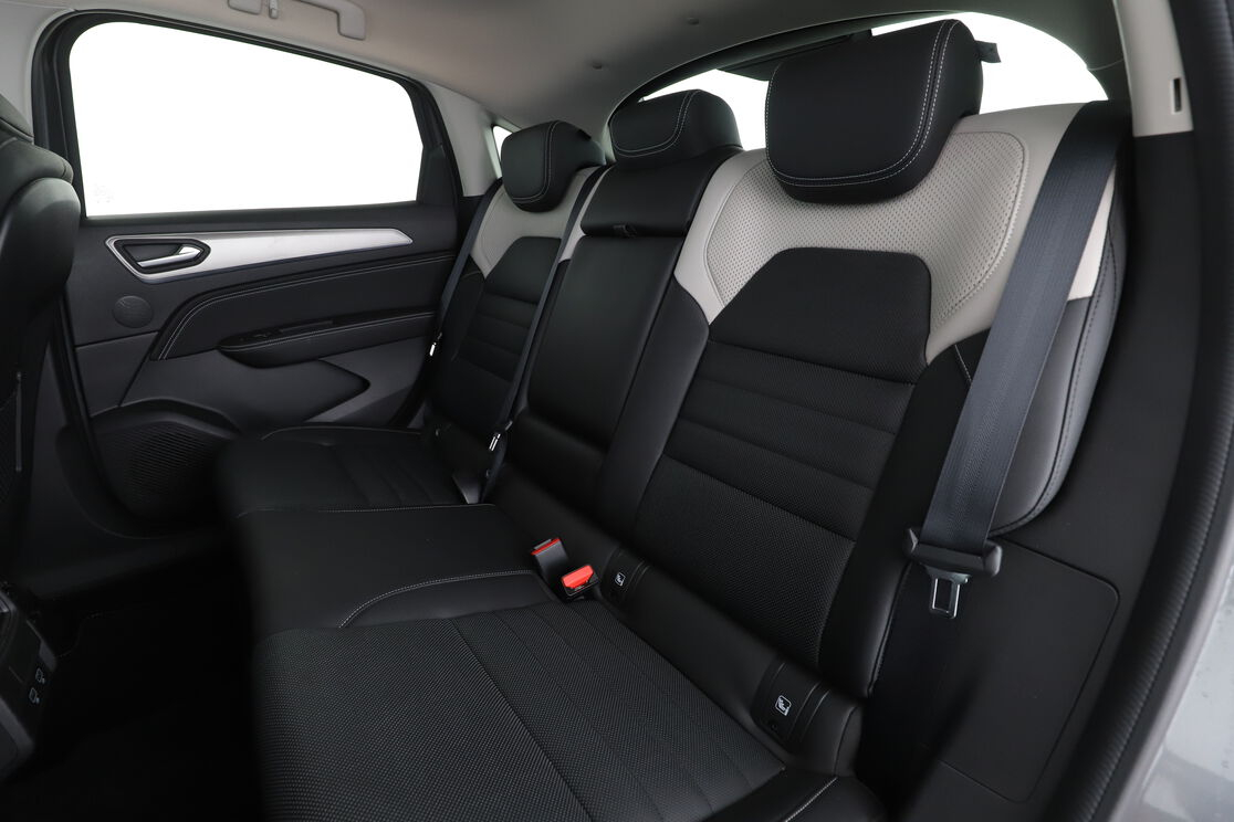 Renault Arkana 1.3 TCe Intens EDC — photo 16