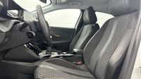 Peugeot 208 1.2 PureTech 100ch S&S Roadtrip — photo 9
