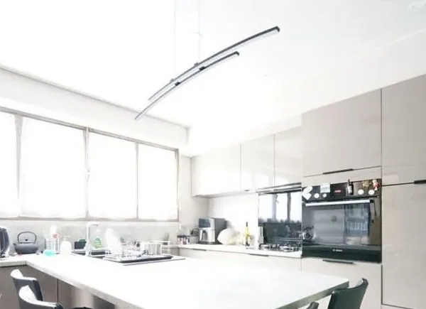 Appartement T5 120m2 + terrasse de 30m2 + 40m2 a aménager entièrement