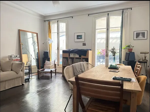 Location appartement calme et familial 70m2 (un an) Paris 10e - canal St Martin