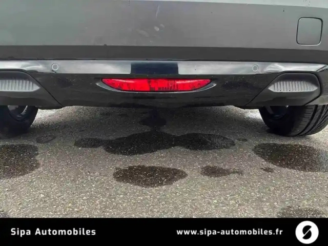 Citroën C4 e- 136 ch automatique — photo 25