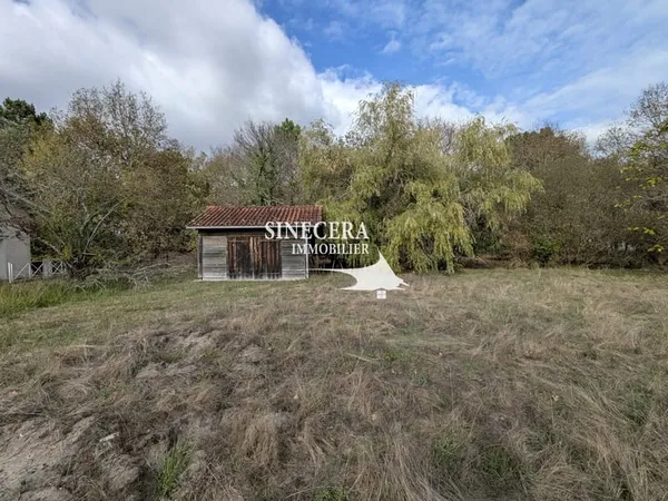 SANGUINET - TERRAIN A BÂTIR D'ENVIRON 363 M²