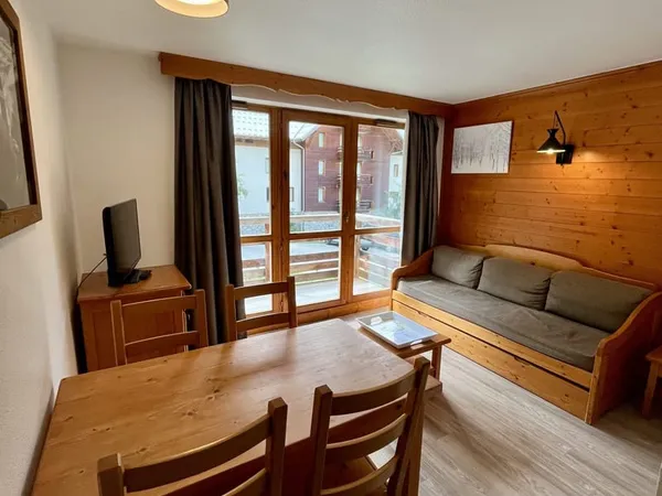 APPARTEMENT PROCHE REMONTEES MECANIQUES