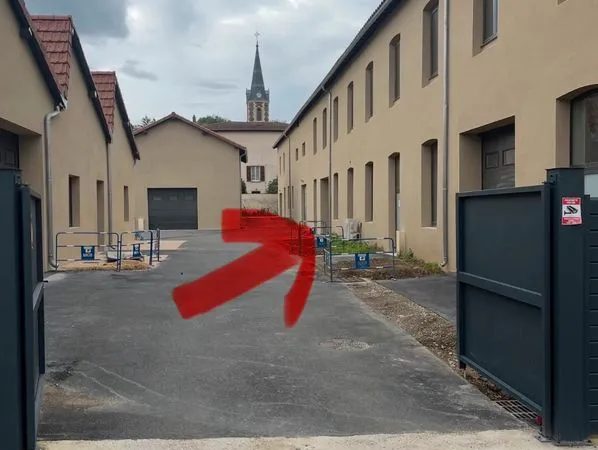 Local stockage à louer lyon sud (serezin du rhône)