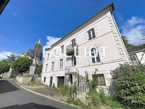 Maison 6 pièces 255 m²