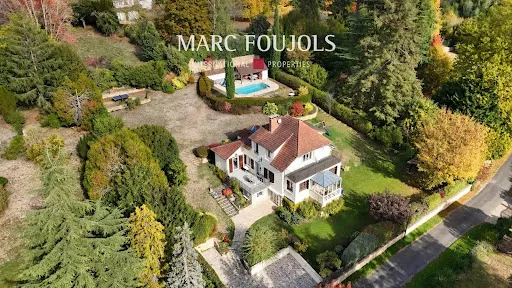 Propriété 12 pièces 291 m²