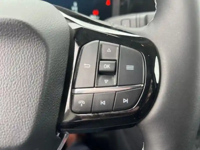 Ford Tourneo Courier 136ch 54kwh active — photo 14
