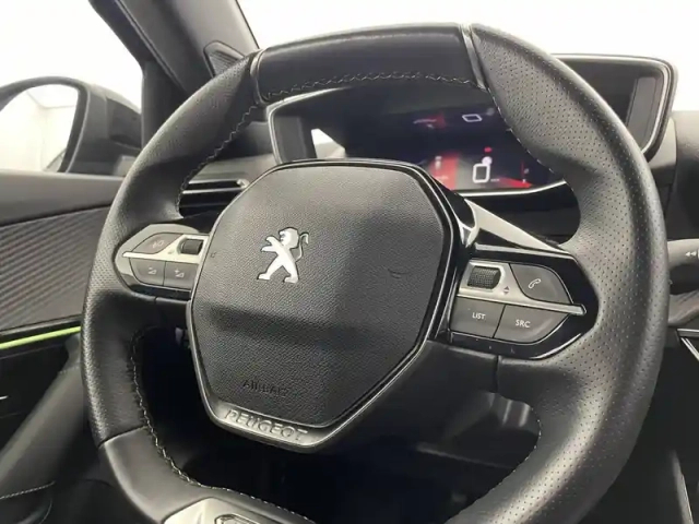 Peugeot 2008 puretech 130 s&amp;s bvm6 — photo 61
