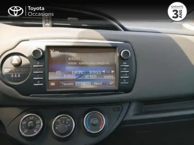 Toyota Yaris 70 vvt-i ultimate 5p — photo 15