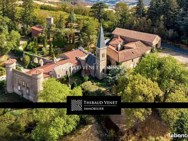 Château 26 pièces 860 m²