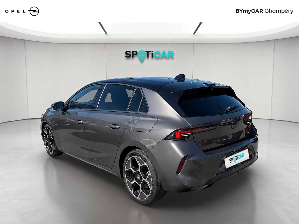Opel Astra Hybride Rechargeable 180 ch BVA8 — photo 3