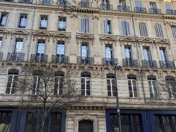 Bureau 2 pièces 54 m²