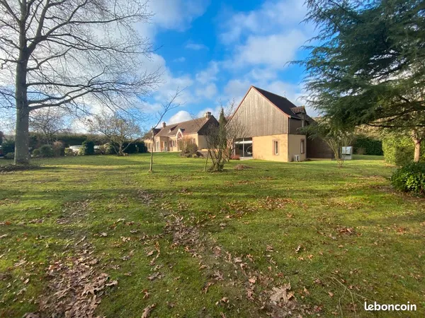 Propriété 8 pièces 550 m²