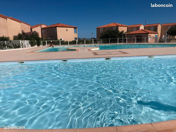 Maison pisccine vue mer quartier grande plage lydia