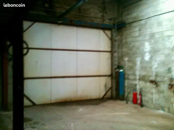 Hangar de Stockage idéal Artisan