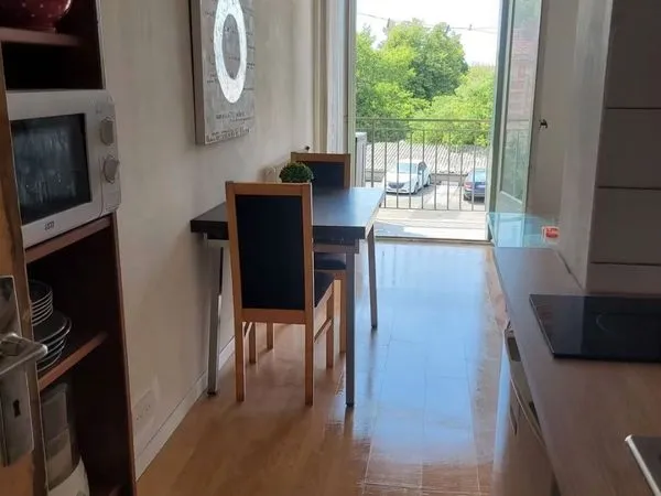 Studio avec eau chauffage et parking