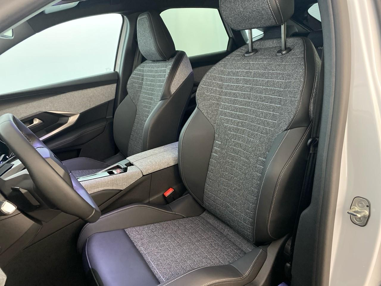 Peugeot 3008 hybrid 145 e-dcs6 allure — photo 9