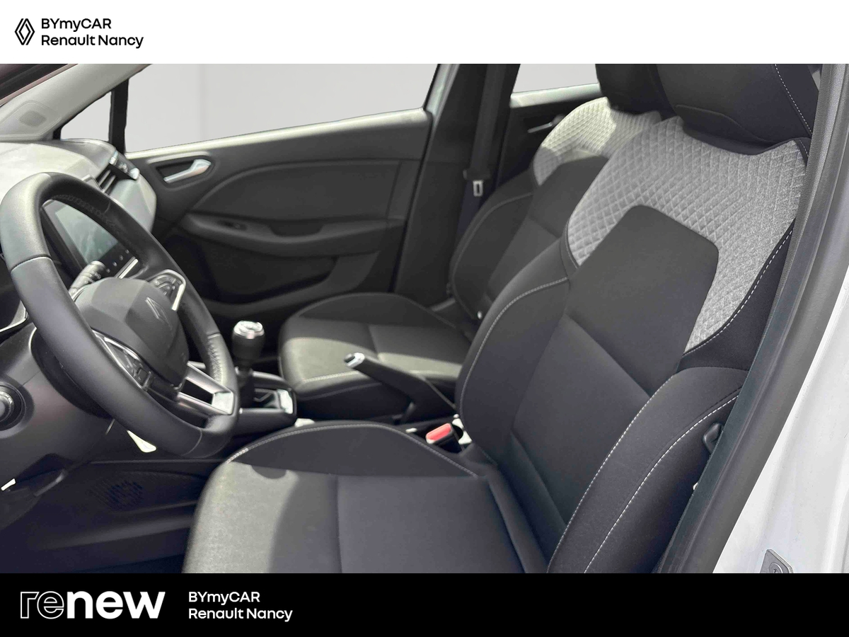 Renault Clio TCe 90 ch GSR2 — photo 11