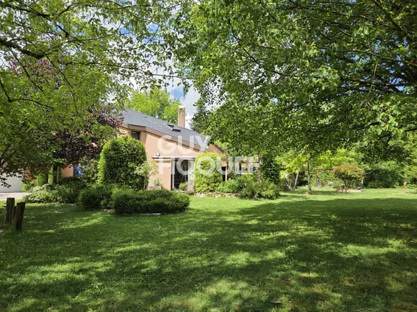 Agen d'Aveyron - Maison à vendre de 7 pièces de 140 m² sur un terrain de 1410 m2