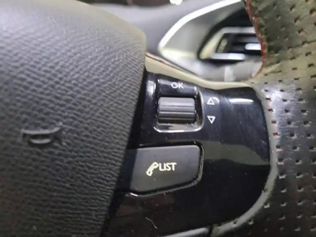 Peugeot 308 puretech 263ch s&amp;s bvm6 — photo 29