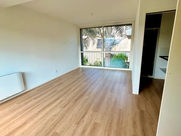 À louer - Superbe T1 NEUF de 37 m² non meublé avec garage en plein coeur de Mende