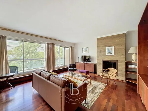 Appartement 4 pièces 109 m²