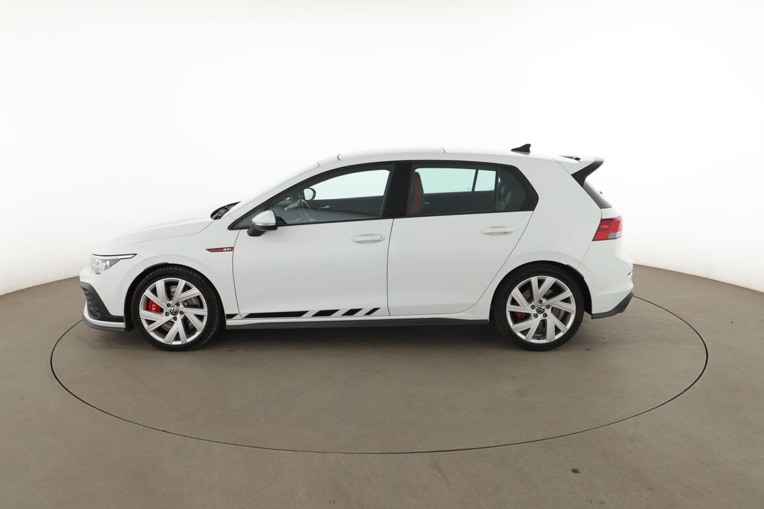 Volkswagen Golf VIII 2.0 TSI GTI Clubsport DSG7 — photo 2