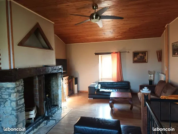 Vend maison montmaur
