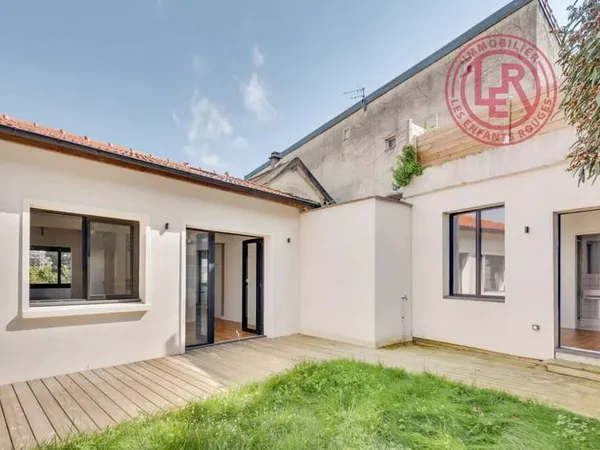 Maison 5 pièces 84 m²