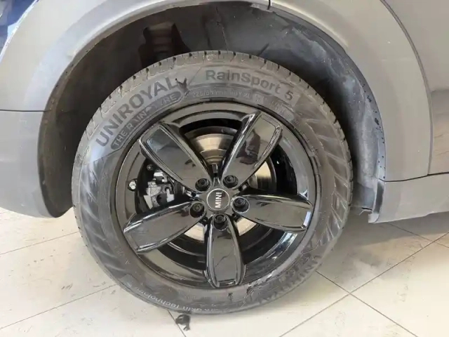 Mini Mini countryman 125 - 95 ch all4 bva6 — photo 8