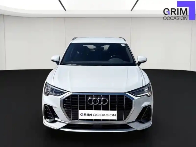 Audi Q3 45 tfsie 245 ch s tronic 6 — photo 18