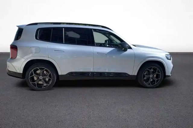 Mercedes Glb 250+ eq — photo 7