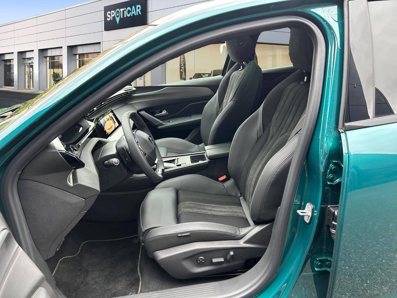 Peugeot 308 e-308 156ch batterie 55 kwh gt exclusive — photo 9