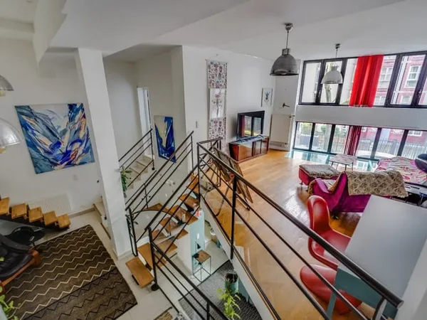 Loft familial de caractère - MONTREUIL (93)