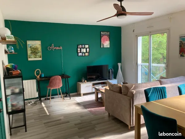 T2 Lumineux 47 m2 proche butte Sainte - Anne